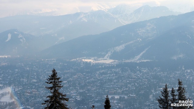 W najbliższy weekend w Zakopanem znów spodziewany jest najazd turystów. Wskazują na to wykupione w większości miejsca noclegowe w hotelach i pensjonatach.
