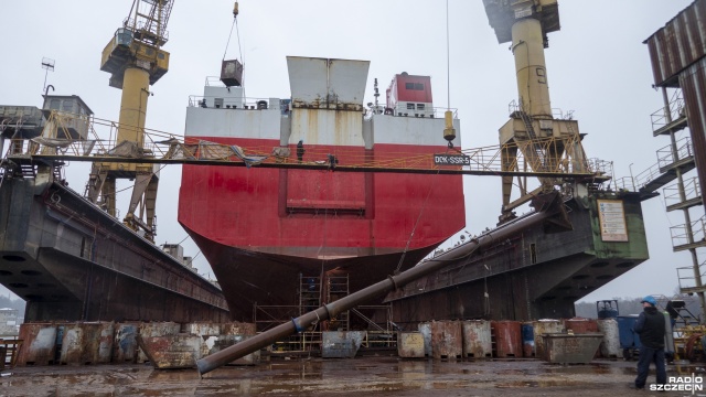 Morska Stocznia Remontowa Gryfia musi wykonać szereg inwestycji, aby przy jej nabrzeżu stanął nowy dok pływający. Trzeba wybudować nowy pirs, do którego będzie cumował dok i zmodernizować nabrzeże.