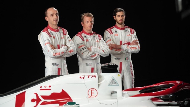 Zespół Alfa Romeo Racing ORLEN zaprezentował bolid na nadchodzący sezon. Prezentacja miała wyjątkową oprawę i odbyła się na scenie Teatru Wielkiego Opery Narodowej w Warszawie.