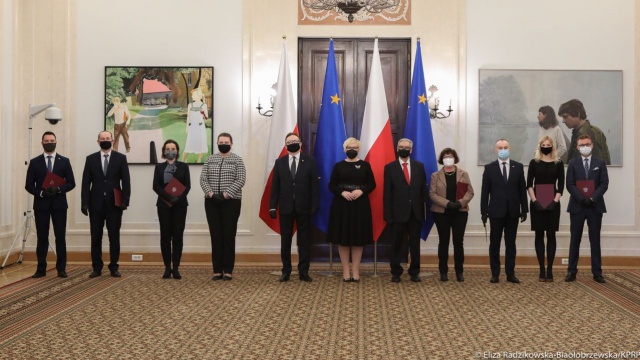 Prezydent Andrzej Duda powołał zespół, którego zadaniem będzie przygotowanie legislacji, dotyczącej wprowadzenia instytucji sędziów pokoju.