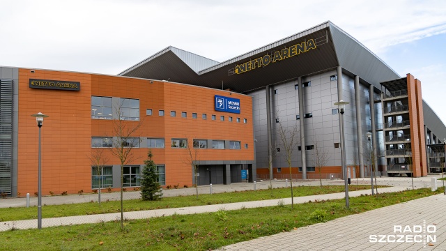 Trwają starania o pozyskanie personelu do szpitala tymczasowego w Netto Arenie w Szczecinie - mówił podczas briefingu prasowego wojewoda zachodniopomorski Zbigniew Bogucki.