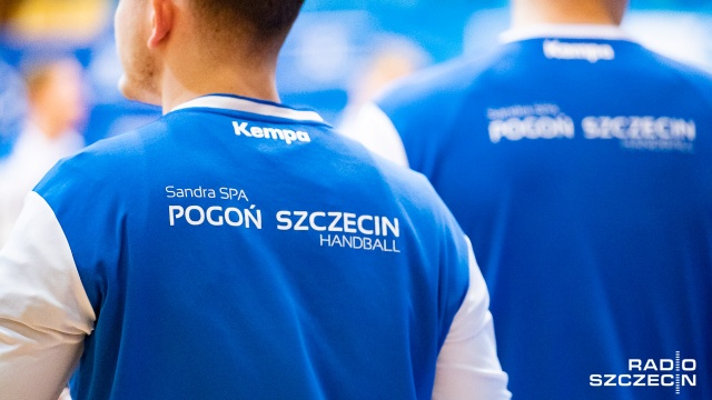 Zmiany w kadrze piłkarzy ręcznych Sandry SPA Pogoni. Po tym sezonie szczeciński klub opuszczą dwaj podstawowi zawodnicy - rozgrywający Patryk Biernacki i skrzydłowy Dawid Fedeńczak.