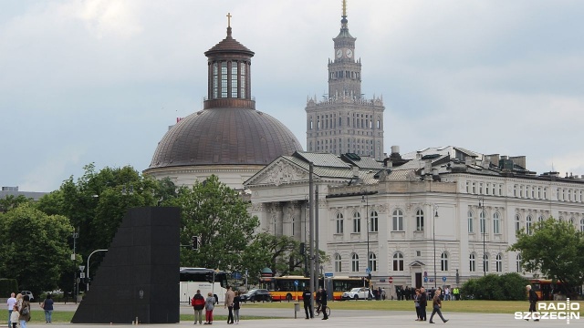 Raport dotyczący przyczyn katastrofy smoleńskiej ma być opublikowany jeszcze w kwietniu.