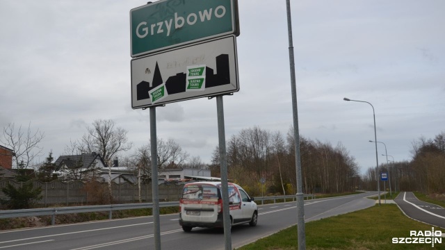 Kierowcy mogą już korzystać z całego odcinka nowej drogi z Kołobrzegu do Grzybowa. Prace remontowe trwały w tym miejscu od 2019 roku.