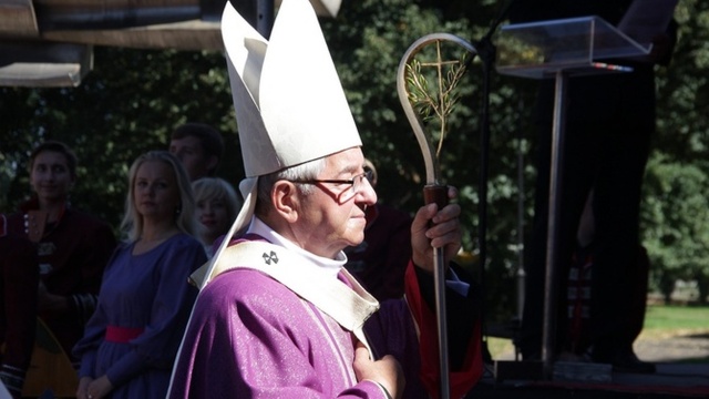 O odebraniu tytułu zdecydowali we wtorek radni. Nikt nie był przeciw, ale siedem osób wstrzymało się od głosu.