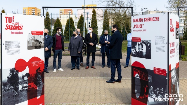 Jak wyglądały początki NSZZ Solidarność w małych miejscowościach w sierpniu 1980 roku pokazuje wystawa, którą w środę otwarto w Policach.