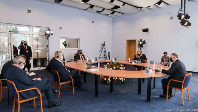 Ministrowie spraw zagranicznych państw Grupy Wyszehradzkiej spotkają się w piątek w Łodzi.
