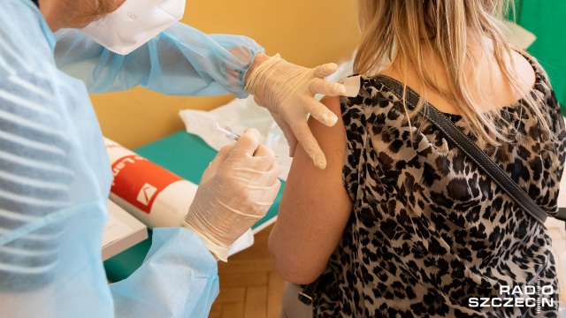 Francuski koncern Sanofi ogłosił, że wyprodukuje szczepionkę przeciwko Covid-19 przed końcem roku.
