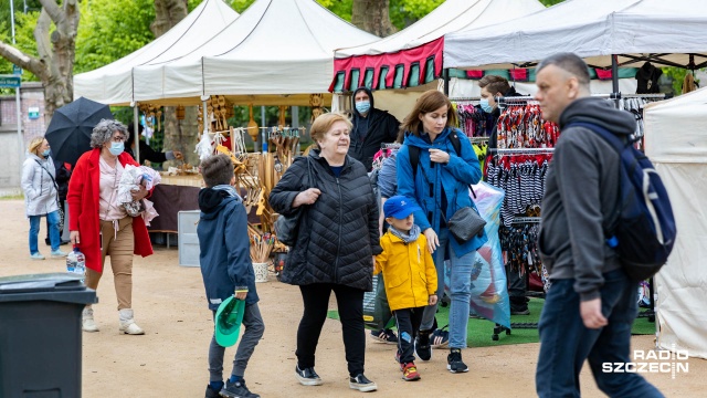 W trakcie imprezy, na specjalnych stanowiskach komputerowych, każdy kto nie ma możliwości dokonania samospisu w Narodowym Spisie Powszechnym będzie mógł to zrobić.