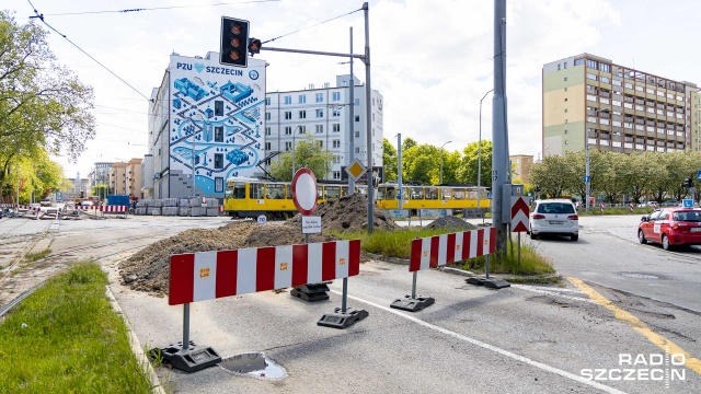Niezwykle uciążliwie jest przede wszystkim na nitkach wylotowych z centrum miasta ulicy Gdańskiej, ulicy Energetyków i Trasy Zamkowej. Przebicie się przez przebudowywaną Estakadę Pomorską zajmowało kierowcom co najmniej 30 minut.