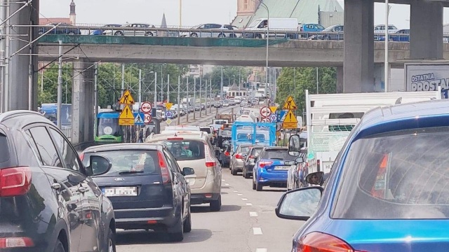 Kolejny trudny dzień dla kierowców w mieście
