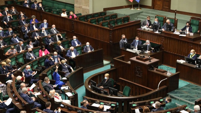 Sejm powołał senator niezależną Lidię Staroń na urząd Rzecznika Praw Obywatelskich.