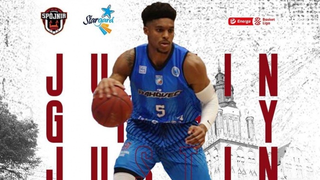 Jest pierwszy obcokrajowiec w składzie PGE Spójni na sezon 20212021. Amerykanin Justin Gray został nowym koszykarzem stargardzkiego klubu.