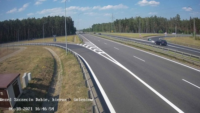 Pierwszy weekend wakacji już bez korków na autostradzie A6 przed węzłem Kijewo. W przyszłym tygodniu planowana jest zmiana organizacji ruchu.