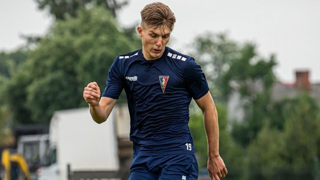 Adrian Benedyczak z Pogoni Szczecin odszedł do Parmy. Włoski klub ogłosił transfer piłkarza.