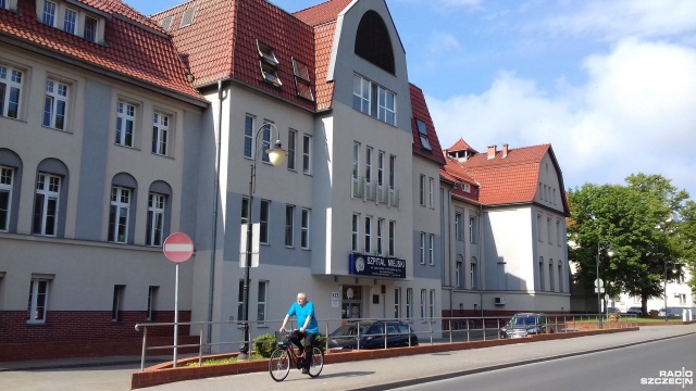 Szpital w Świnoujściu jako drugi powiatowy w regionie, otrzymał akredytację Centrum Monitorowania Jakości w Ochronie Zdrowia. To oznacza, że placówka może pozyskać większe środki z Narodowego Funduszu Zdrowia.
