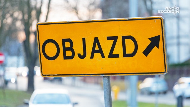 Miasto nie przywróci na razie ruchu wahadłowego w pobliżu remontowanego wiaduktu kolejowego przy ulicy Krygiera w Szczecinie.