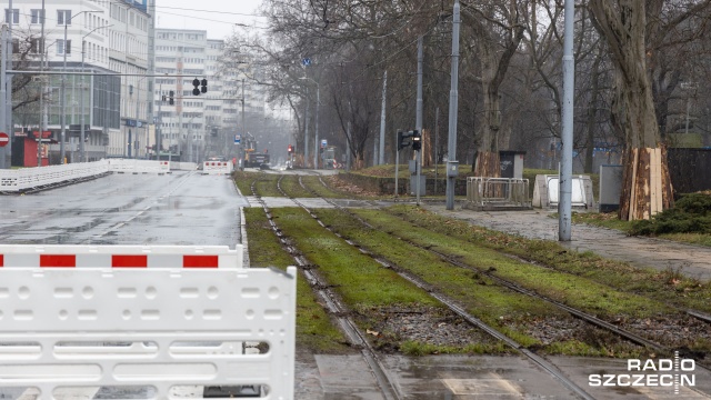 W niedzielę otwarta dla kierowców zostanie ulica Matejki w Szczecinie. Zmieni się też organizacja ruchu na skrzyżowaniu Matejki i Piłsudskiego.