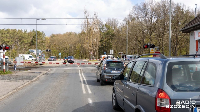 Przejazd kolejowy w Zdunowie będzie zamknięty. To w związku z pracami remontowymi w tym rejonie Szczecina.