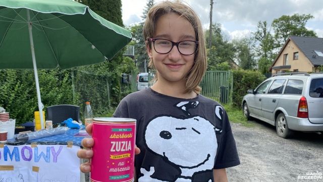 11-letnia Zuzia ze Stołczyna przekaże część pieniądzy ze sprzedaży kompotu i ciasta na pomoc 11-miesięczniej Indze z Przęsocina.