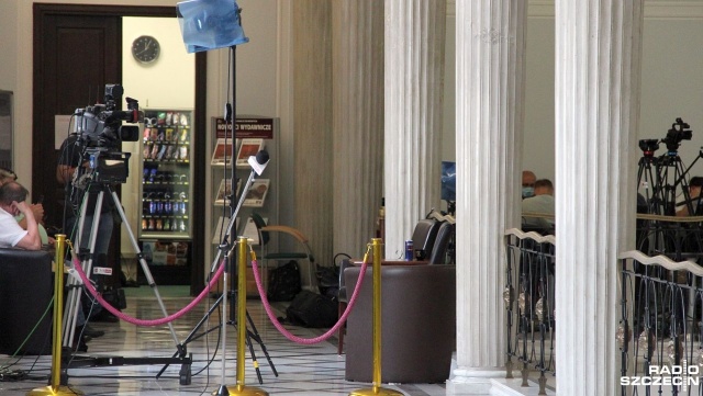 Sejmowa komisja kultury i środków przekazu rekomenduje uchwalenie nowelizacji ustawy o radiofonii i telewizji autorstwa posłów Prawa i Sprawiedliwości.