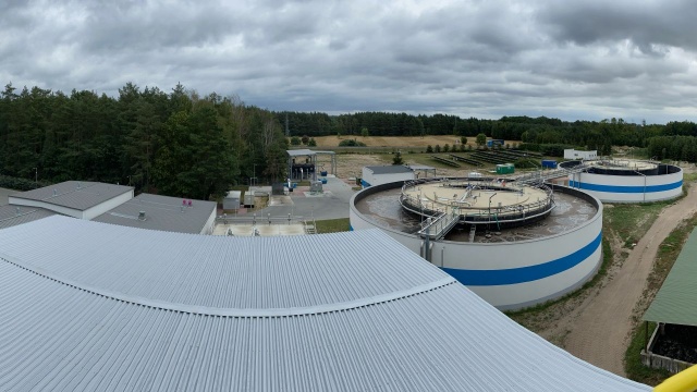 Zmodernizowana i unowocześniona oczyszczalnia ścieków w Dębnie - jak informuje tamtejszy urząd miasta, dzięki wartej prawie 40 milionów inwestycji, instalacja zagwarantuje najwyższą efektywność i jakość procesu.