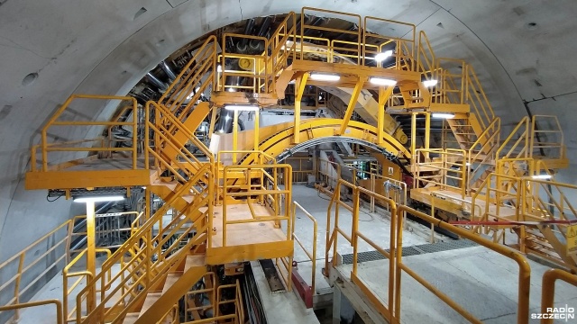 Do końca drążenia tunelu w Świnoujściu zostało już niecałe 400 metrów. Wyspiarka działa na pełnych obrotach. Teraz wierci pod wyspą Wolin.