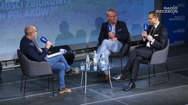 Polska w 1939 roku blokowała plany zarówno kanclerza Niemiec Hitlera, jak i przywódcy sowieckiego Stalina - tak o przyczynach wybuchu II Wojny Światowej mówił w naszym studiu profesor Bogdan Musiał.