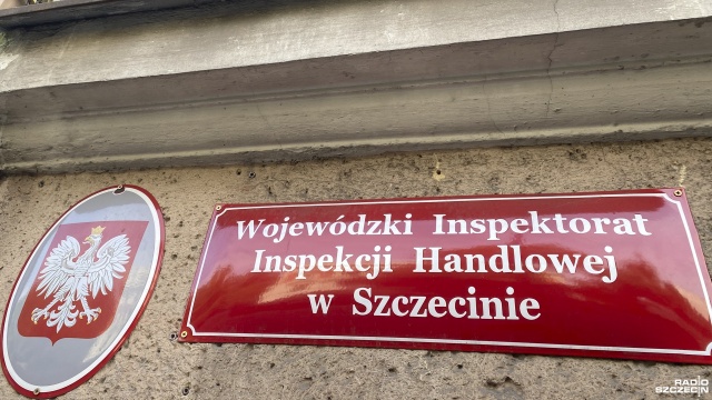 Brak wagi przy cenie produktu czy podawanie potraw niezgodnych z opisem w menu. Inspekcja Handlowa podsumowuje wakacyjne kontrole w punktach gastronomicznych, przeprowadzone na terenie zachodniopomorskich kurortów nadmorskich, między innymi w Świnoujściu, Kołobrzegu czy Ustroniu Morskim.