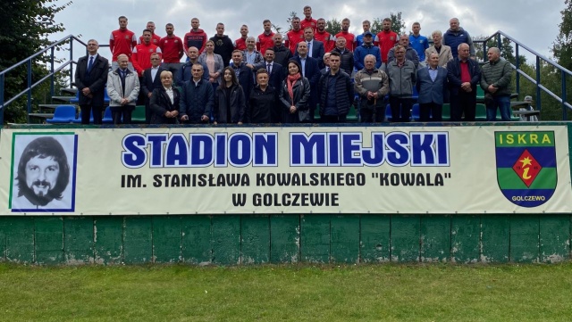 Stadion sportowy w Golczewie ma tam już swojego patrona. Decyzją radnych, stadion nazwano imieniem Stanisława Kowalskiego, który był zawodnikiem, trenerem i wychowawcą wielu młodych pokoleń.