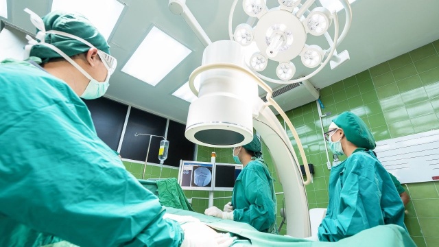 To pierwszy taki przypadek w Polsce. Mięsożerną bakterię Vibrio vulnificus wykryto u ponad 30-letniego mężczyzny z Międzyzdrojów - informuje portal iswinoujscie.pl.