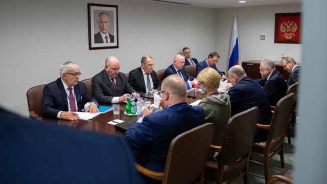 Minister spraw zagranicznych, Zbigniew Rau spotkał się w Nowym Jorku z ministrem spraw zagranicznych Rosji, Siergiejem Ławrowem. Do spotkania doszło w siedzibie Organizacji Narodów Zjednoczonych podczas trwającej 76. sesji Zgromadzenia Ogólnego tej organizacji.