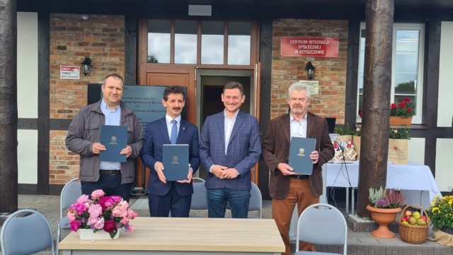 Dolice i Sławno to kolejne gminy w województwie, które otrzymają wsparcie urzędu marszałkowskiego na budowę, przebudowę czy wyposażenie obiektów pełniących funkcje kulturalne.