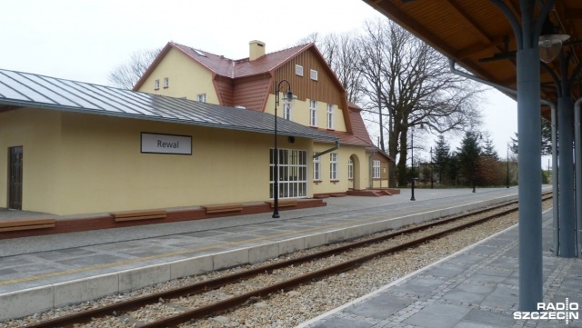 Rewalska wąskotorówka kończy sezon i codzienne kursy. Według letniego rozkładu jazdy, można się nią przejechać jeszcze w środę i w czwartek.