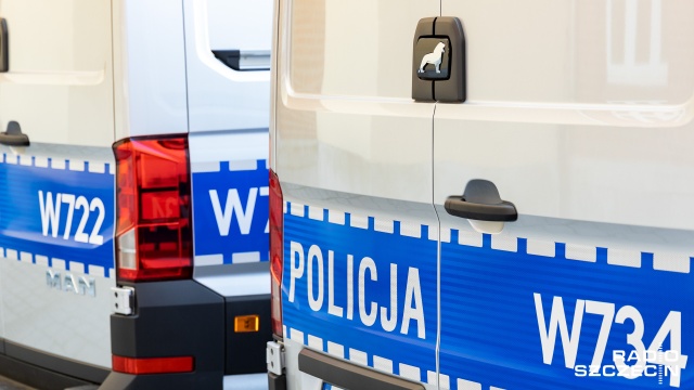 Dwa auta osobowe zderzyły się na węźle Klucz między Świnoujściem a Gorzowem, na łącznicy zjazdowej z A6 na S3.