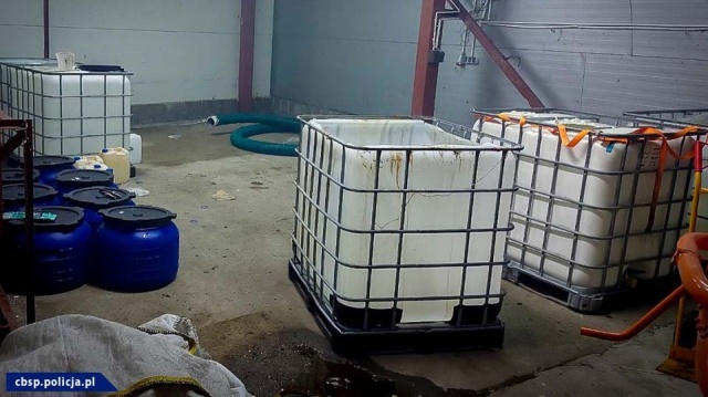 Laboratorium narkotyków syntetycznych zlikwidowali funkcjonariusze Centralnego Biura Śledczego Policji.