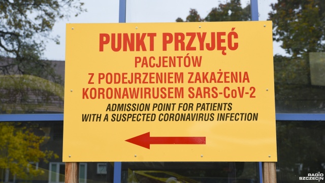 Zachodniopomorskie ma dwa źródła zakażeń koronawirusem, dlatego nasz region jest w czołówce tych z największą liczbą nowych przypadków - tak sytuację ocenia prof. Miłosz Parczewski, konsultant wojewódzki ds. chorób zakaźnych.