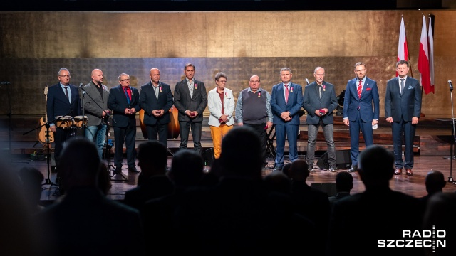 Dbają o to, aby w naszych domach paliło się światło, było ciepło, a w gniazdkach był zawsze prąd - mowa o energetykach, którzy obchodzą dzisiaj swoje święto.