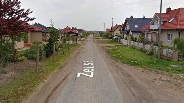 Dobra wiadomość dla mieszkańców Mierzyna. Budowa kolejnego odcinka kanalizacji sanitarnej na ulicy Zeusa w Mierzynie ruszy lada dzień.