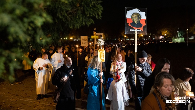 Po raz piąty ulicami Szczecina przejdzie w niedzielę procesja ze świętymi. Katolicy obchodzą w mieście Wigilię Wszystkich Świętych, czyli dzień poprzedzający 1 listopada.
