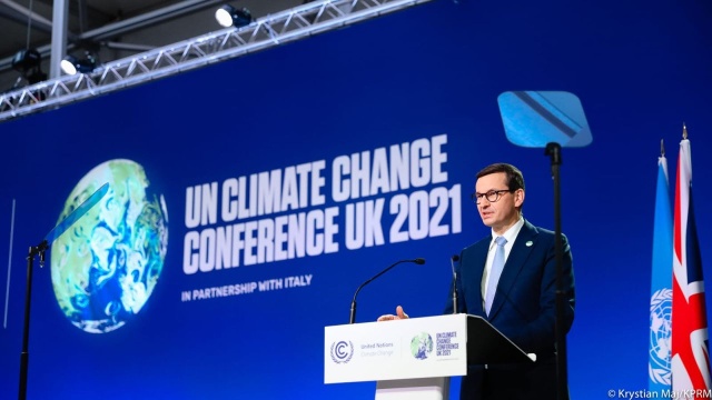 Premier Mateusz Morawiecki powiedział dziennikarzom w trakcie szczytu klimatycznego COP26, że obecny kryzys na rynku gazowym pokazał, że podczas obrad należy uwzględniać otaczające nas czynniki gospodarcze.