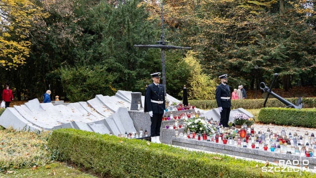 Nie ma kto opiekować się pomnikiem Tym, którzy nie powrócili z morza na Cmentarzu Centralnym w Szczecinie.