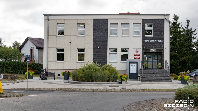 Przedszkole w Bezrzeczu, szkoła podstawowa w Dołujach, ścieżka rowerowa Buk-Lubieszyn - nie było potrzeby rezygnacji z tych inwestycji w przyszłorocznym budżecie Gminy Dobra. Projekt złożono w Radzie Gminy.