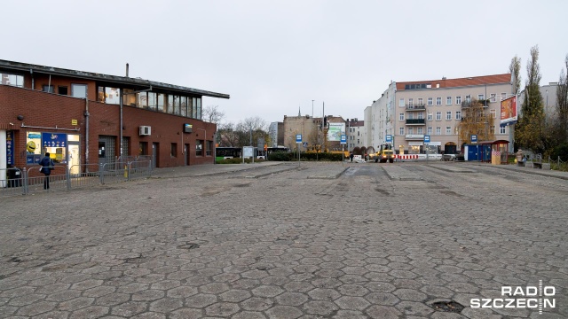 Autobusy szczecińskiej komunikacji miejskiej od soboty wracają na pętlę Kołłątaja.