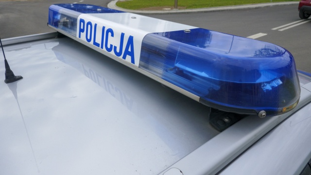 Policja zatrzymała 16 osób, które przemycały narkotyki do Polski. Funkcjonariusze skonfiskowali 12 kg substancji psychotropowej 3CMC.