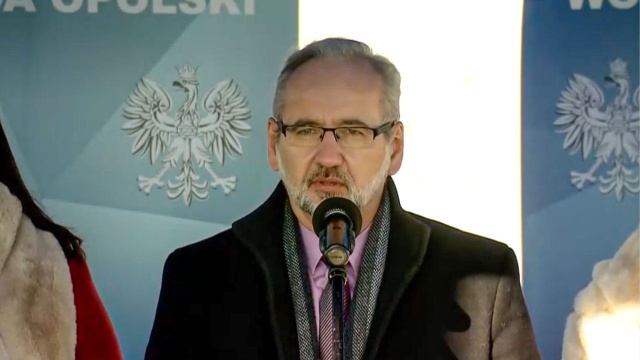 16 grudnia ministerstwo chce rozpocząć szczepienia dzieci na Covid-19. Zapowiedział to w Opolu szef resortu Adam Niedzielski.