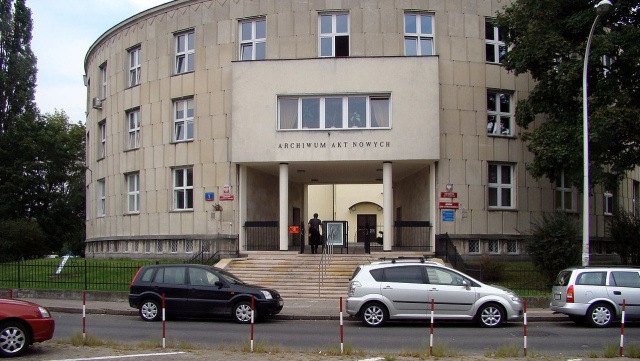 Zbiór archiwalny opozycjonisty, jednego z sygnatariuszy porozumień sierpniowych Janusza Kołodzieja trafił do Archiwum Akt Nowych.