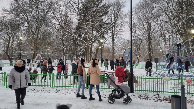 Obiekt przeszedł prawdziwą metamorfozę. Powstały alejki, rozebrano starą kładkę nad kanałem Młyńskim, w miejsce której zamontowano nową.