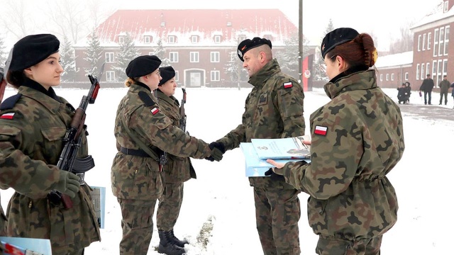 Ostatnia w tym roku i uroczysta przysięga w 8. Batalionie Saperów Marynarki Wojennej. Blisko 40 elewów służby przygotowawczej przysięgało na placu apelowym.