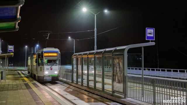 Pierwszy tramwaj zameldował się na nowej pętli tramwajowej w Szczecinie. Od soboty jedynki i trójki kursują na Szafera na osiedlu Zawadzkiego.